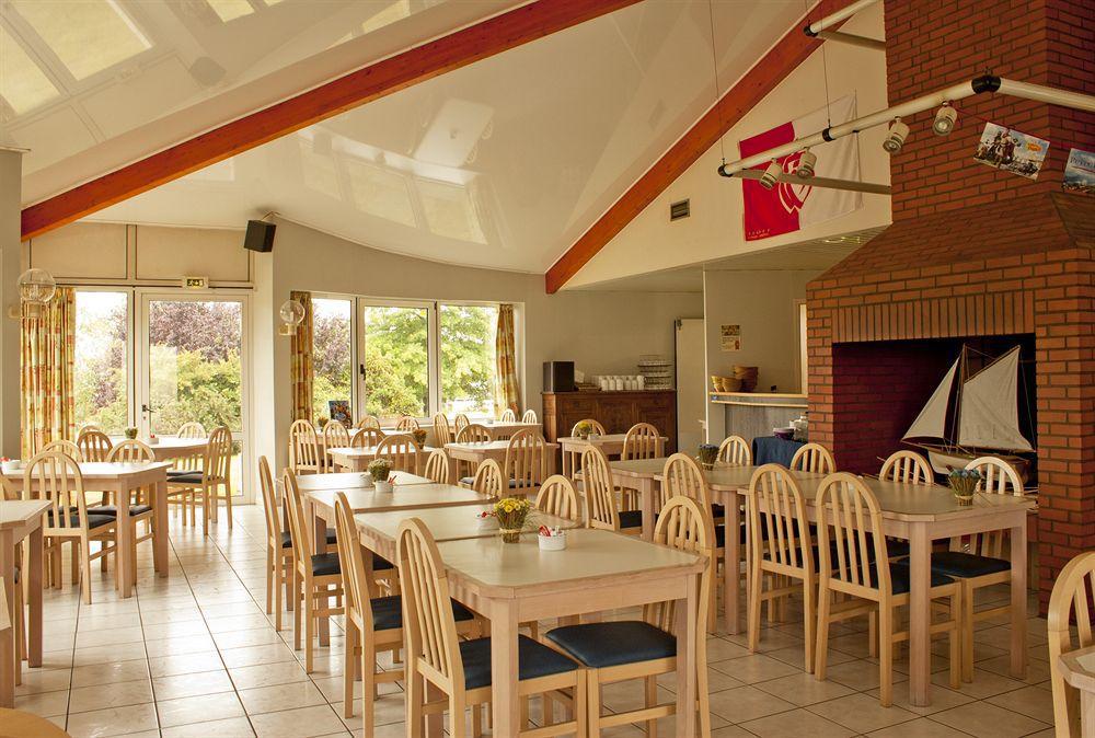 Arcantis Hotel Les Archers Шоле Екстериор снимка