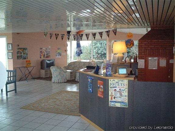 Arcantis Hotel Les Archers Шоле Интериор снимка