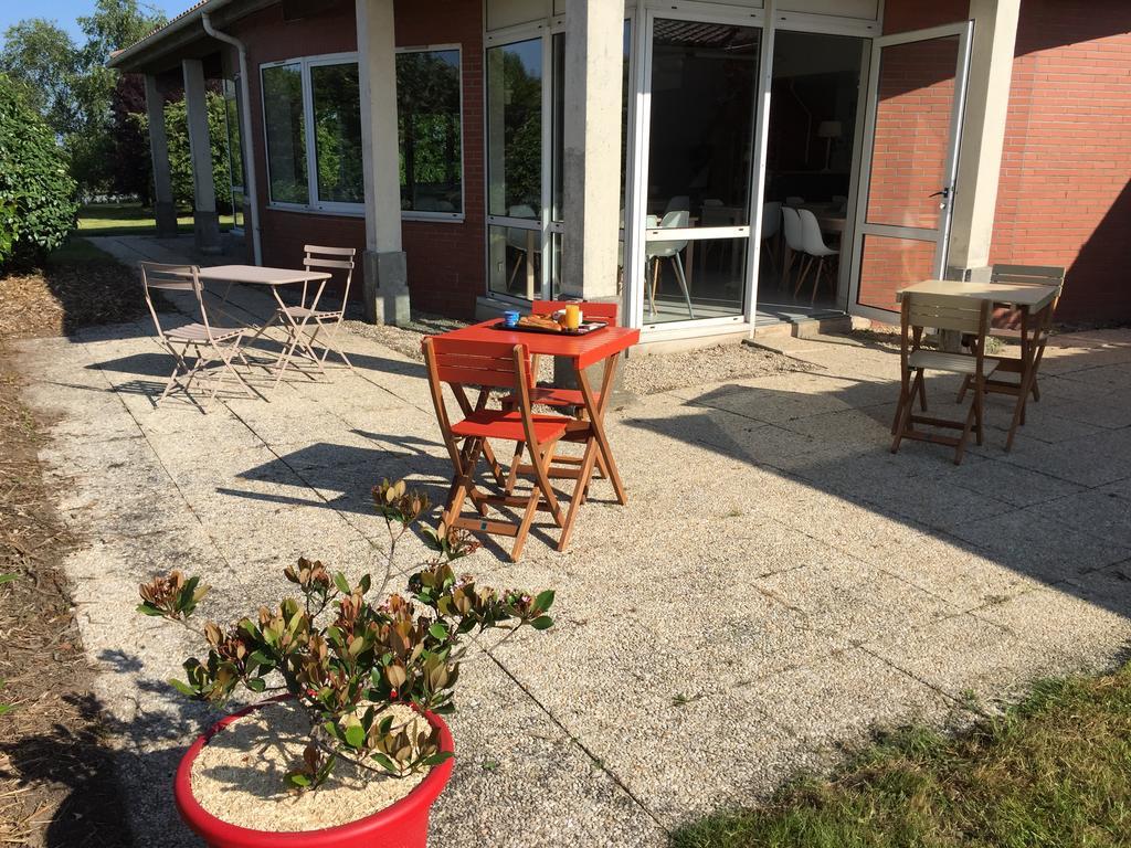 Arcantis Hotel Les Archers Шоле Екстериор снимка
