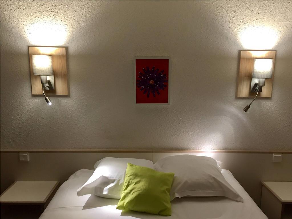 Arcantis Hotel Les Archers Шоле Екстериор снимка